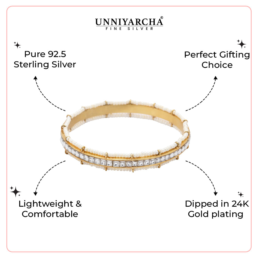 CLASSIQUE SILVER PEARL BANGLE