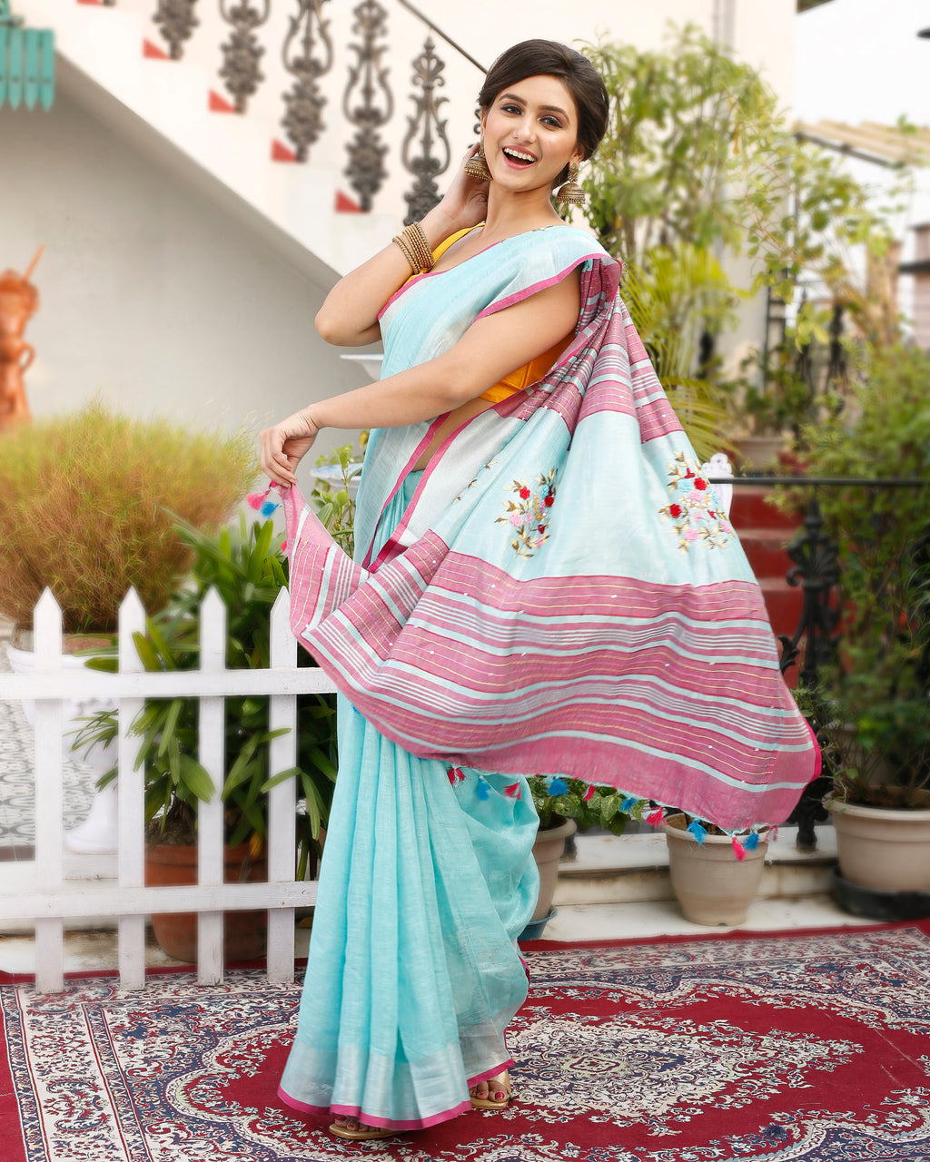 Oceanic Pure Linen Floral Embroidered Blue Saree
