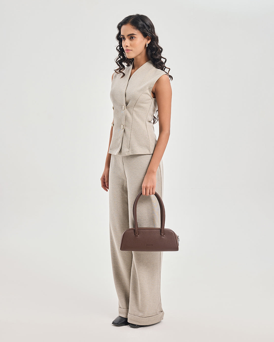 The November - Dark Brown