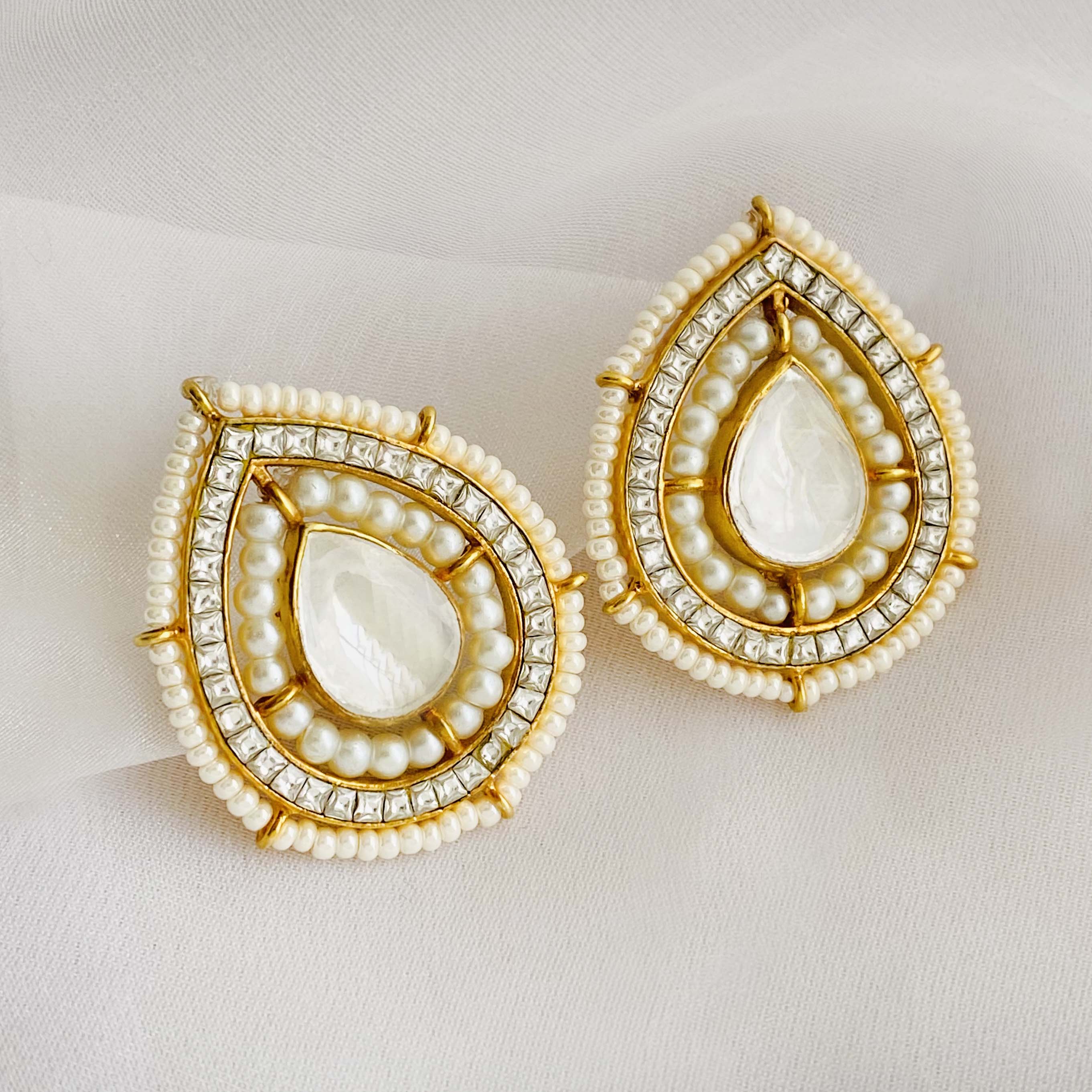 ALLURE SILVER WHITE PEARL EARRING Earrings - By Unniyarcha - Original Manufacturers of Silver Jewelry, Gold Plated Jewellery, Fashion Jewellery and Personalized Soul Bands and Personalized Jewelry