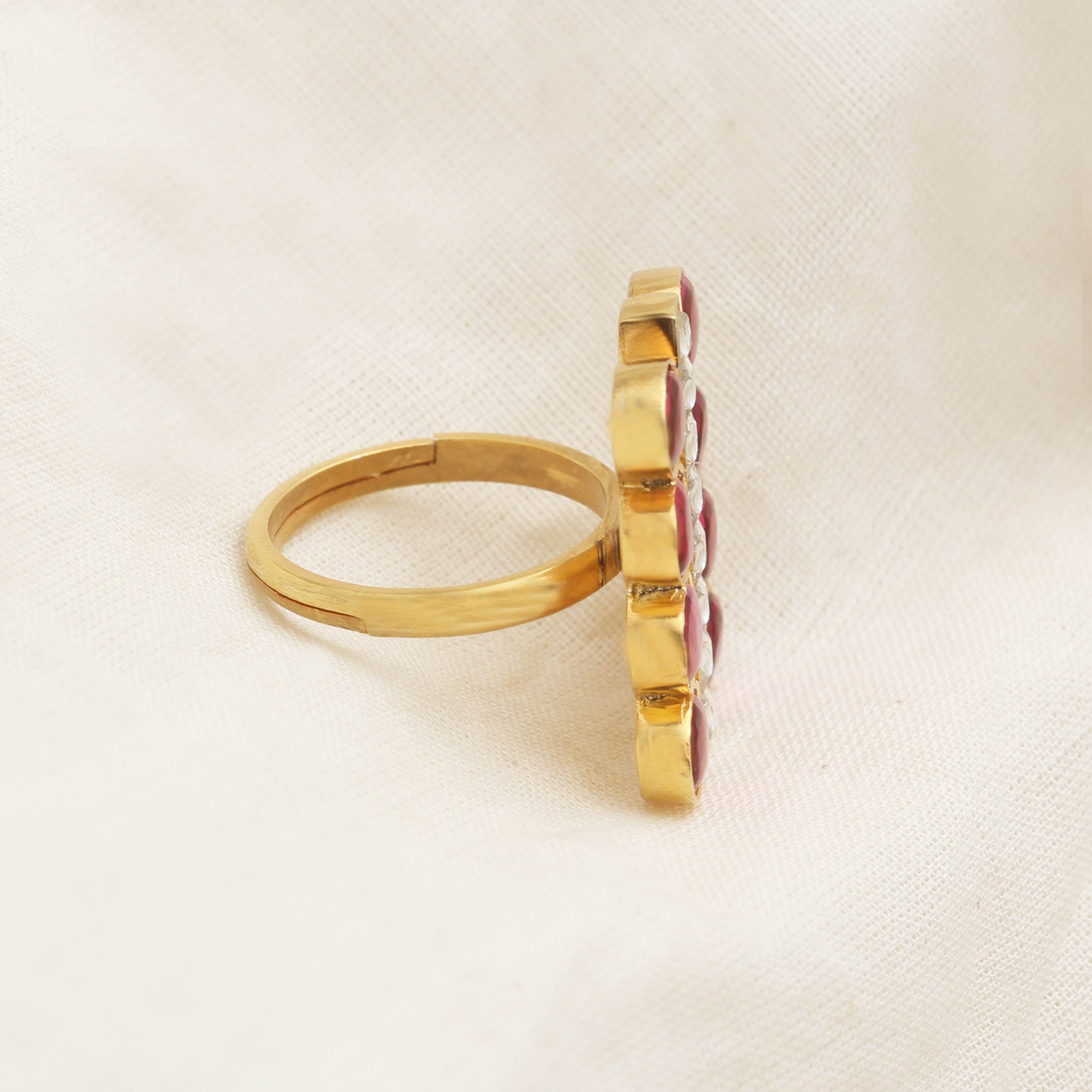 Kemp And Jadau RIng Rings - By Unniyarcha - Original Manufacturers of Silver Jewelry, Gold Plated Jewellery, Fashion Jewellery and Personalized Soul Bands and Personalized Jewelry