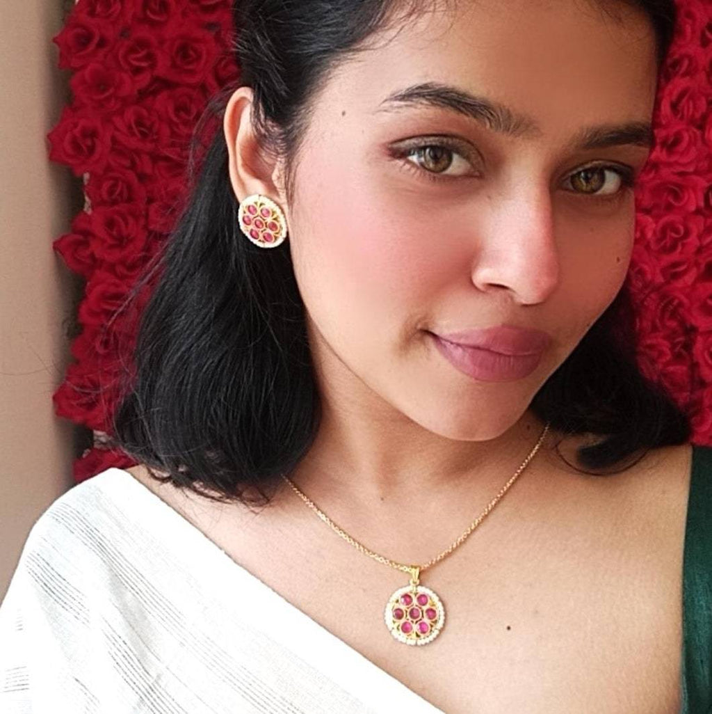 Red and Pearl Necklace set Necklaces - By Unniyarcha - Original Manufacturers of Silver Jewelry, Gold Plated Jewellery, Fashion Jewellery and Personalized Soul Bands and Personalized Jewelry