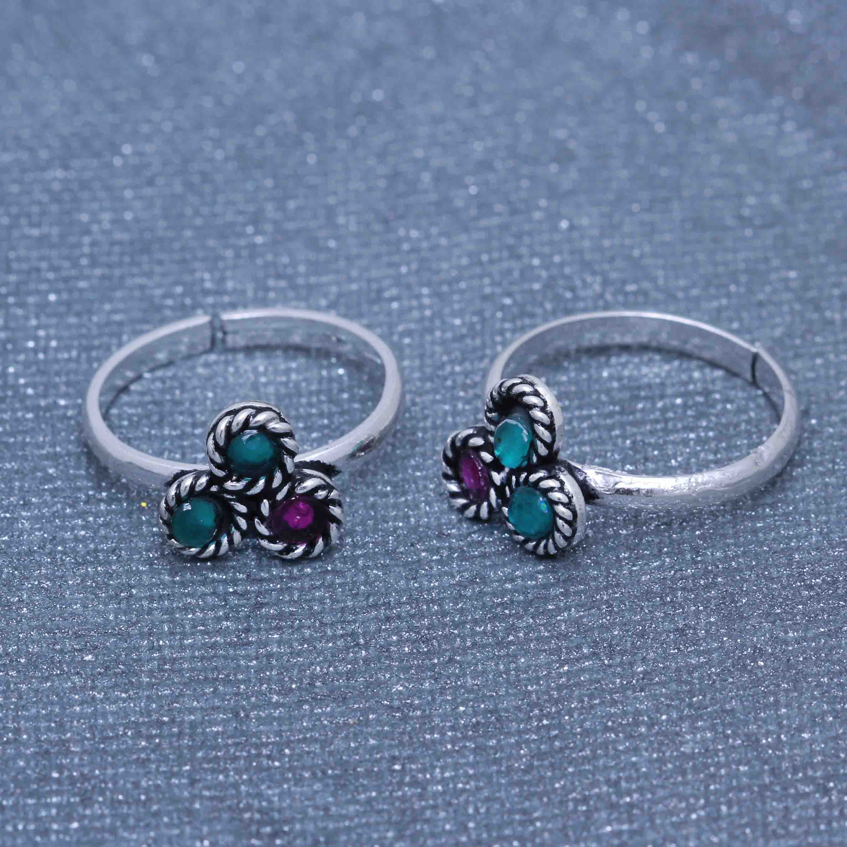 Silver Duo color Toe Ring Jewelry - By Unniyarcha - Original Manufacturers of Silver Jewelry, Gold Plated Jewellery, Fashion Jewellery and Personalized Soul Bands and Personalized Jewelry