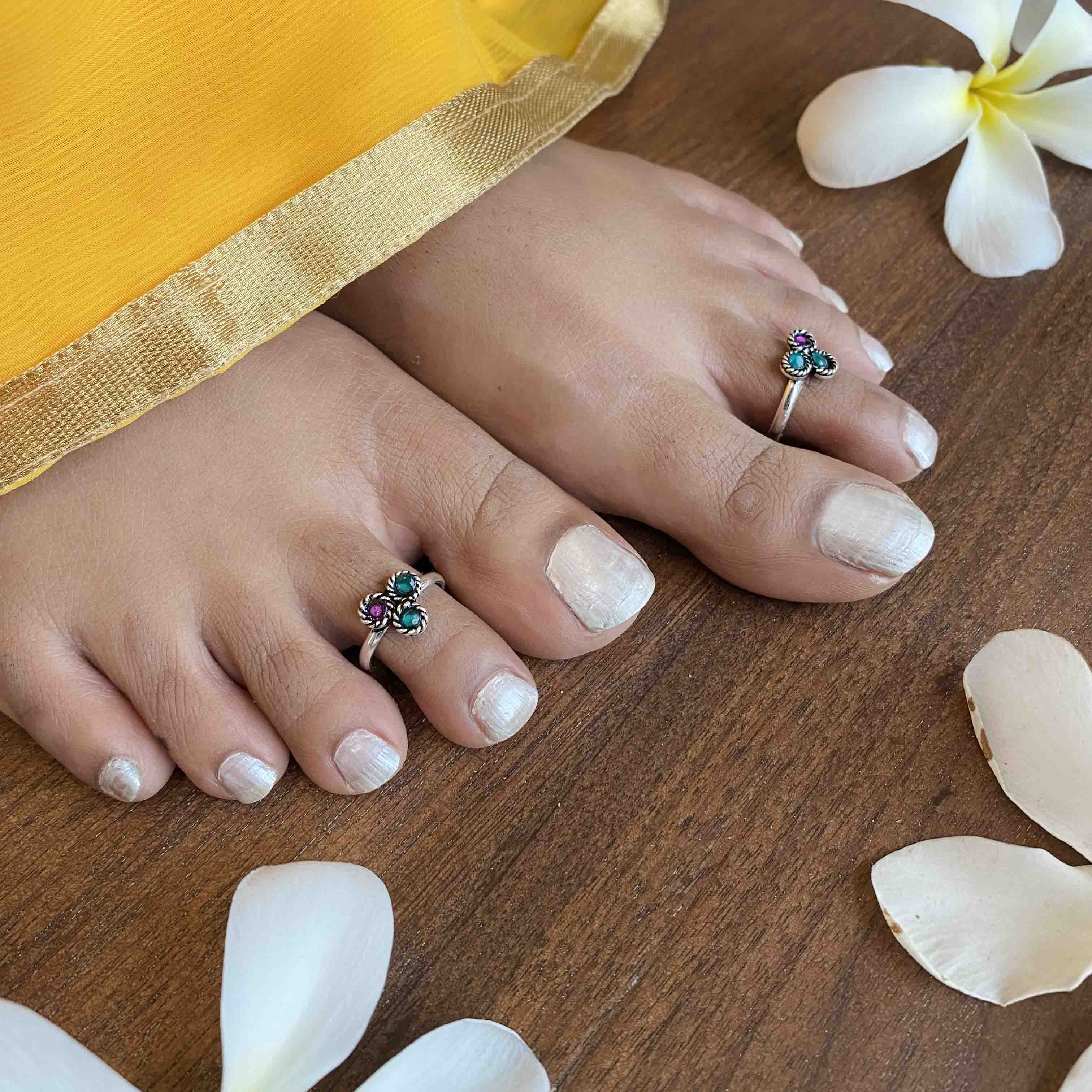 Silver Duo color Toe Ring Jewelry - By Unniyarcha - Original Manufacturers of Silver Jewelry, Gold Plated Jewellery, Fashion Jewellery and Personalized Soul Bands and Personalized Jewelry