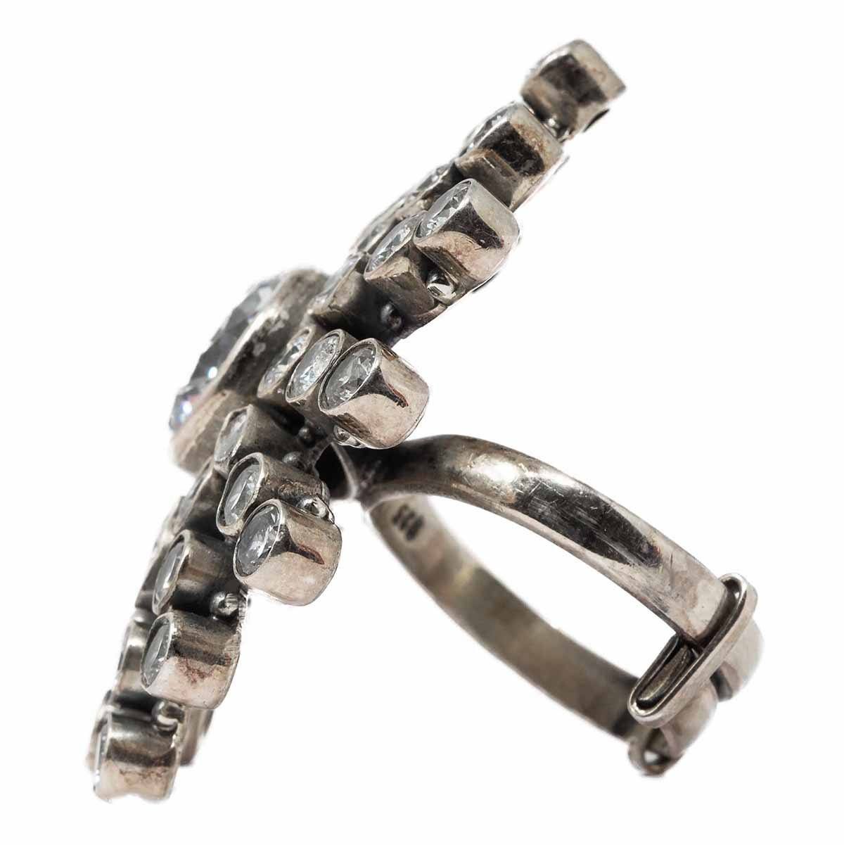 Silver Flower Ring - By Unniyarcha - Original Manufacturers of Silver Jewelry, Gold Plated Jewellery, Fashion Jewellery and Personalized Soul Bands and Personalized Jewelry
