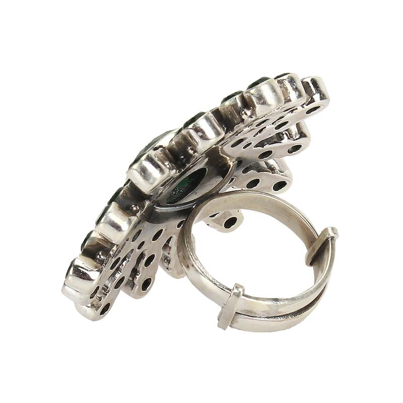 Silver green flower ring - By Unniyarcha - Original Manufacturers of Silver Jewelry, Gold Plated Jewellery, Fashion Jewellery and Personalized Soul Bands and Personalized Jewelry