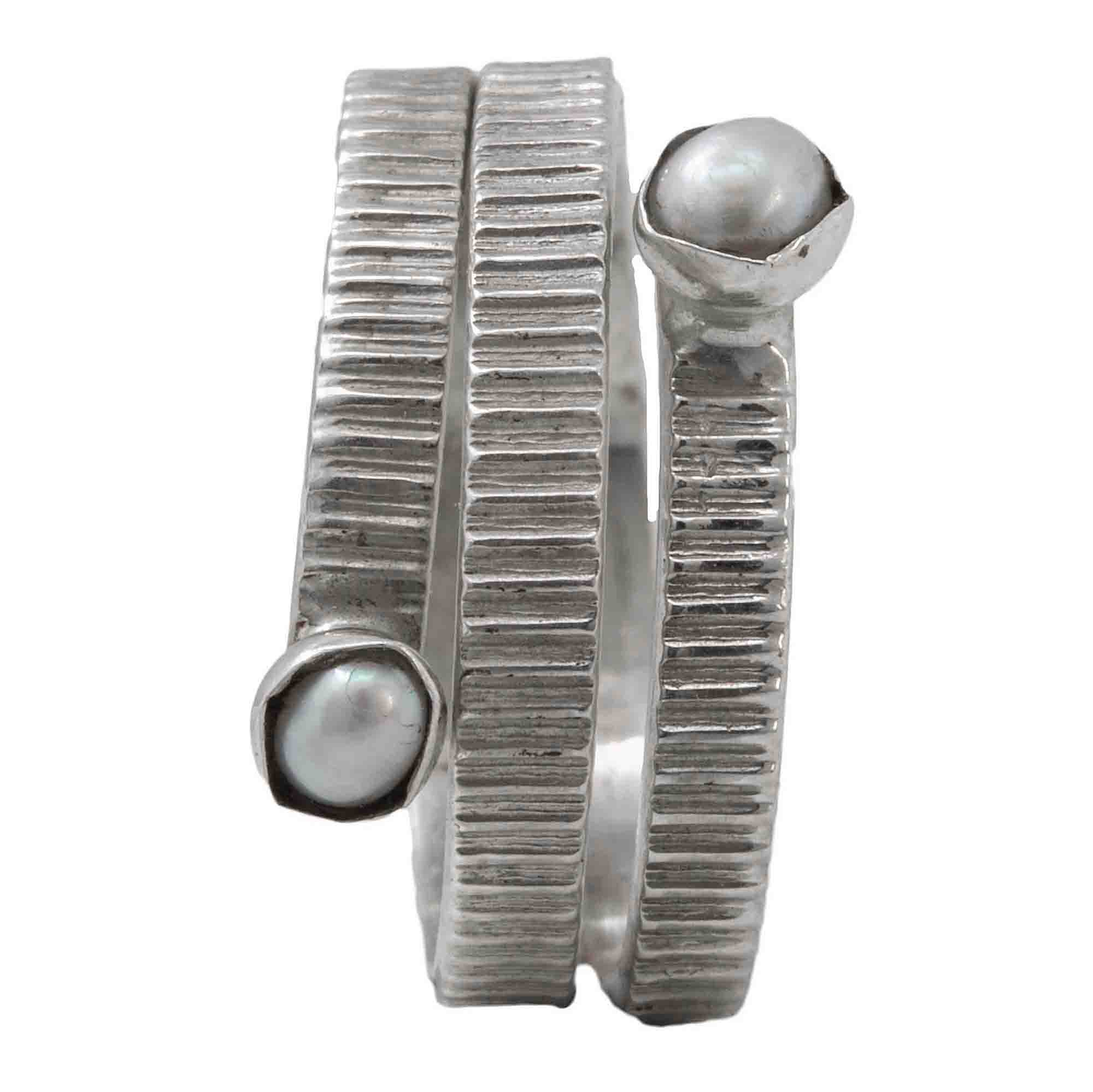 Silver Pearl Toe Ring - By Unniyarcha - Original Manufacturers of Silver Jewelry, Gold Plated Jewellery, Fashion Jewellery and Personalized Soul Bands and Personalized Jewelry