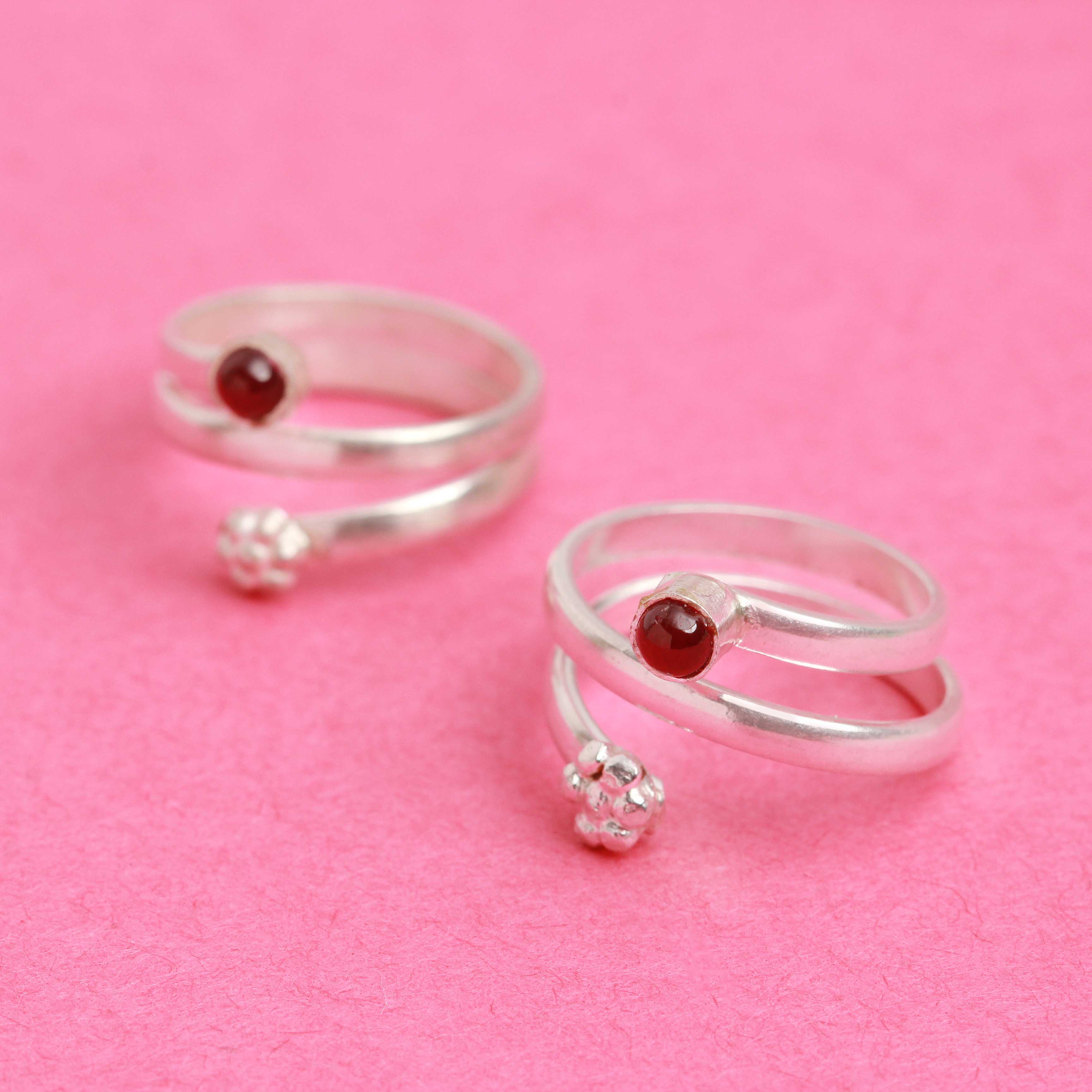 Silver Red Pota Toe Ring (Pair) Toe Rings - By Unniyarcha - Original Manufacturers of Silver Jewelry, Gold Plated Jewellery, Fashion Jewellery and Personalized Soul Bands and Personalized Jewelry