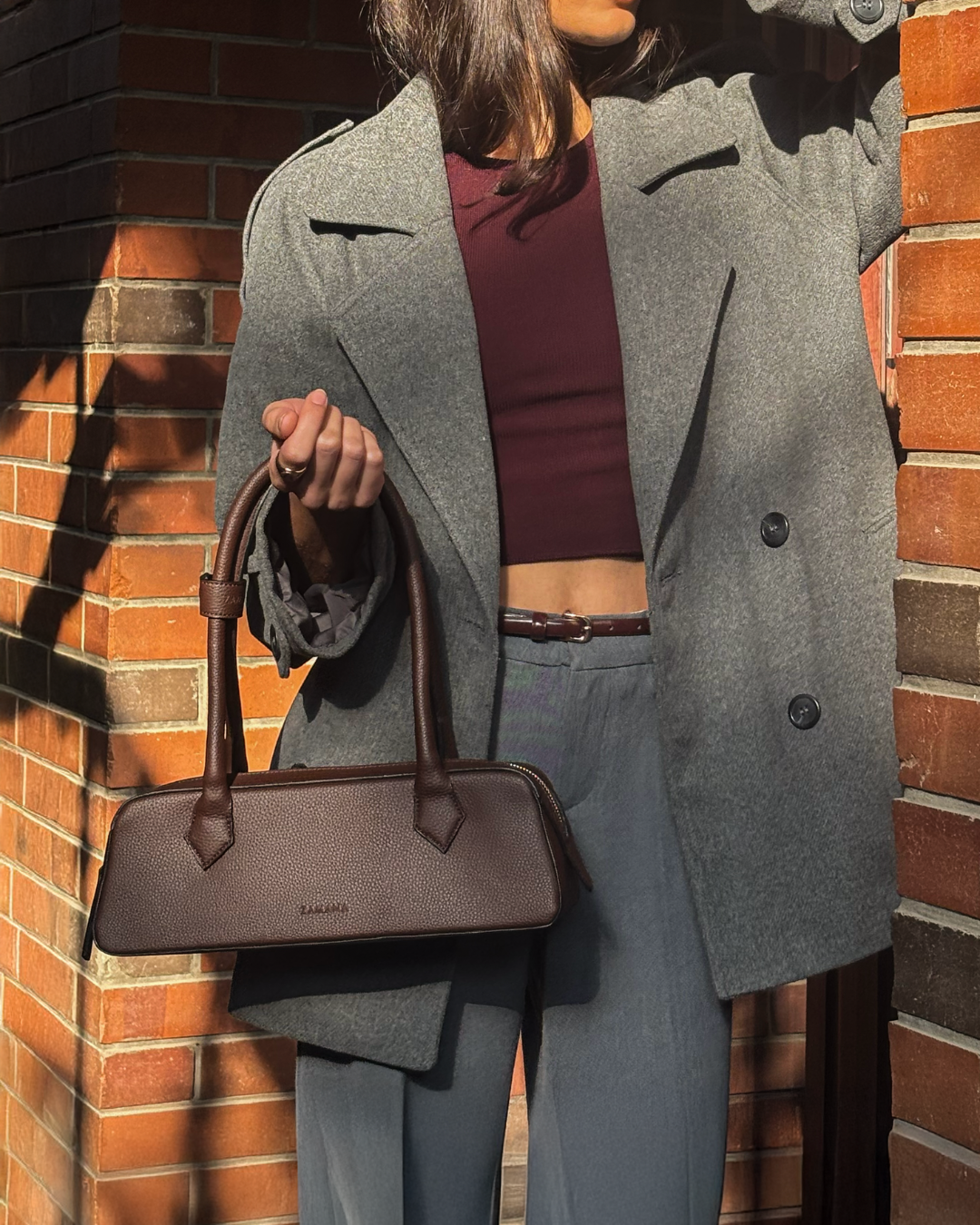 The Baguette Dark Brown