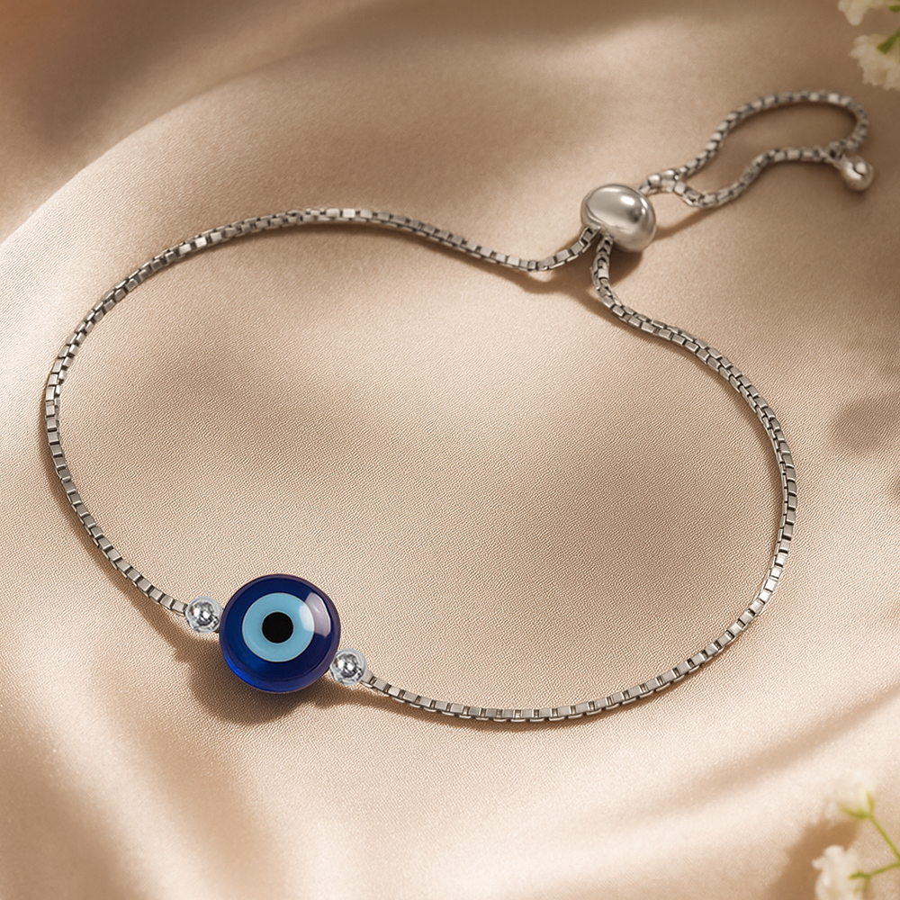 Single evil eye silver Bracelet